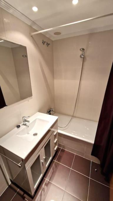 Apartamento Playa Con Terraza & Piscina Apartment Foz